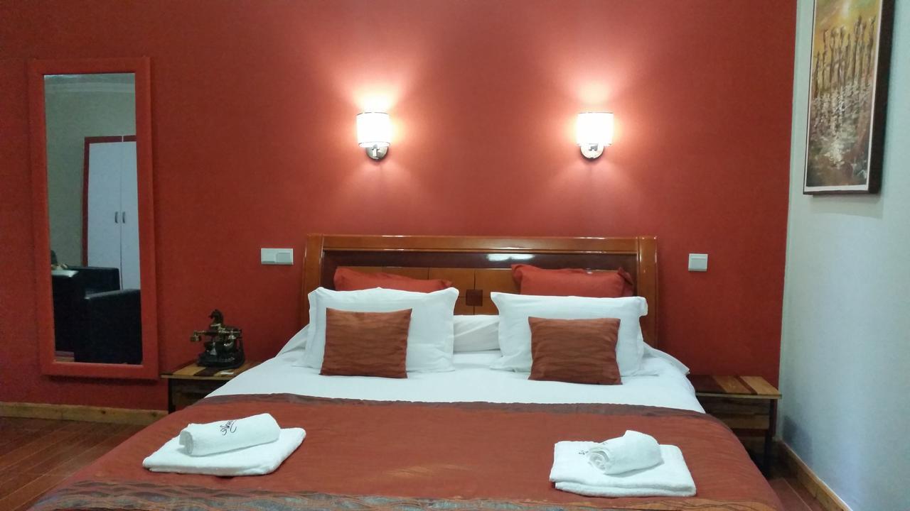 Anouk Hotel Antananarivo Exteriör bild