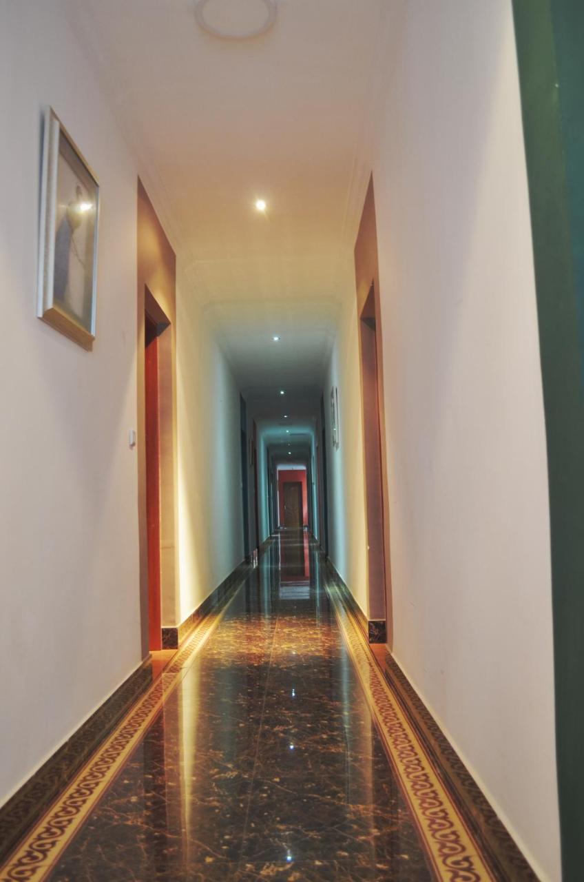 Anouk Hotel Antananarivo Exteriör bild